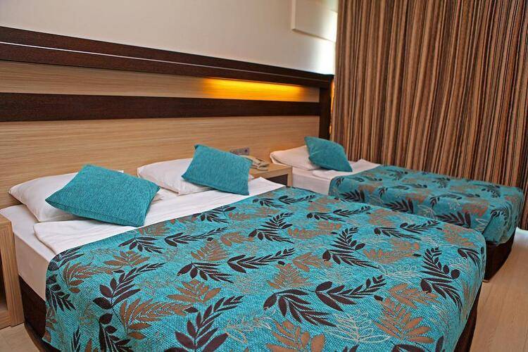 Cimen Hotel