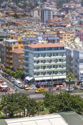 Cimen Hotel