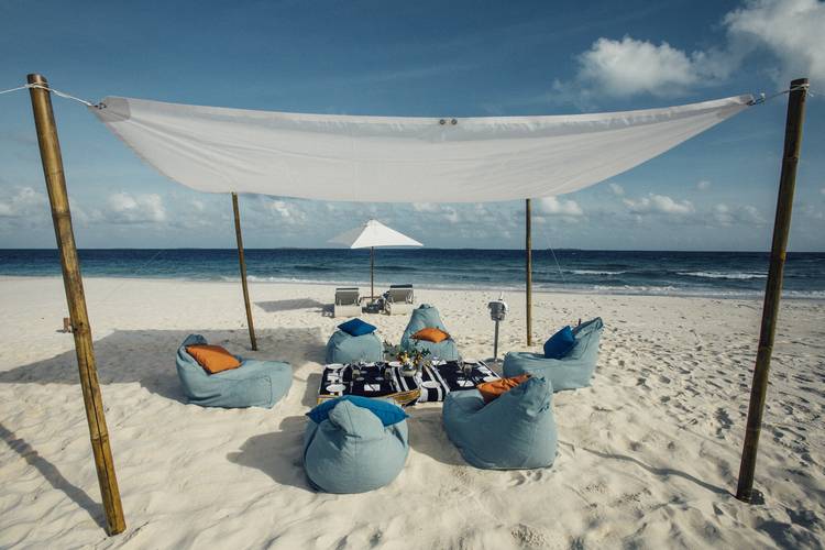 Kuredhivaru Resort And Spa (Ex. Movenpick Resort Kuredhivaru Maldives)