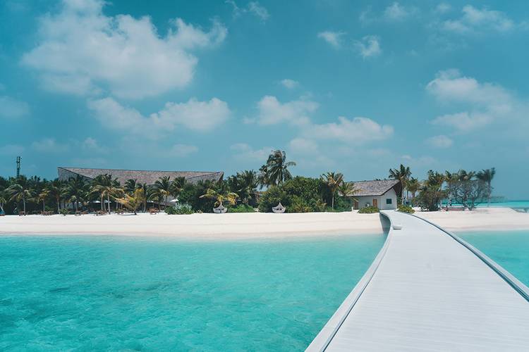 Kuredhivaru Resort And Spa (Ex. Movenpick Resort Kuredhivaru Maldives)