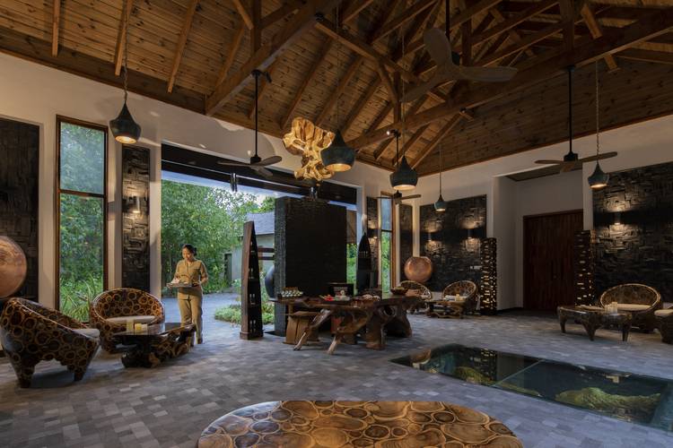 Kuredhivaru Resort And Spa (Ex. Movenpick Resort Kuredhivaru Maldives)