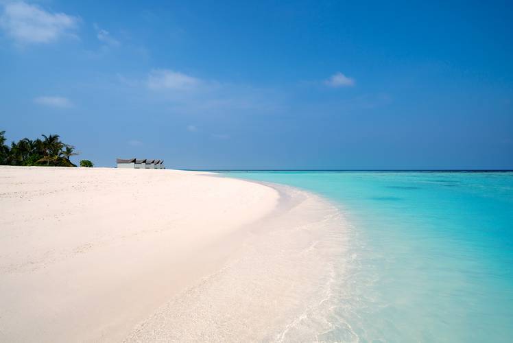 Kuredhivaru Resort And Spa (Ex. Movenpick Resort Kuredhivaru Maldives)