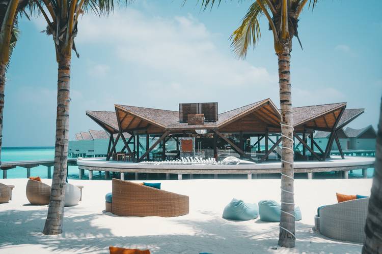 Kuredhivaru Resort And Spa (Ex. Movenpick Resort Kuredhivaru Maldives)