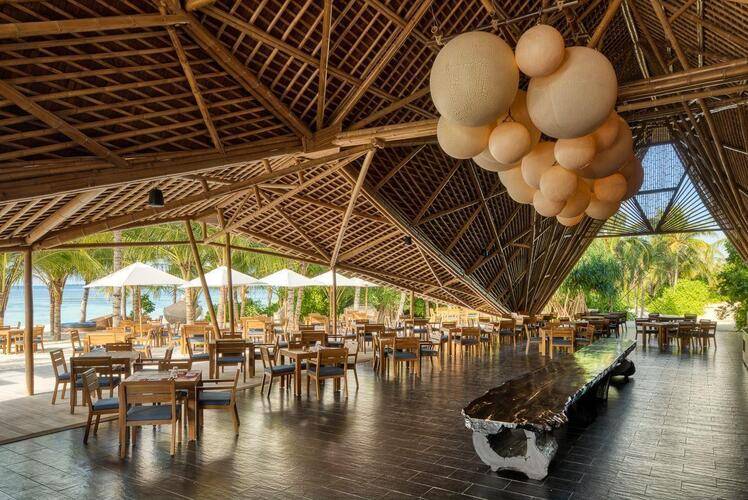 Kuredhivaru Resort And Spa (Ex. Movenpick Resort Kuredhivaru Maldives)