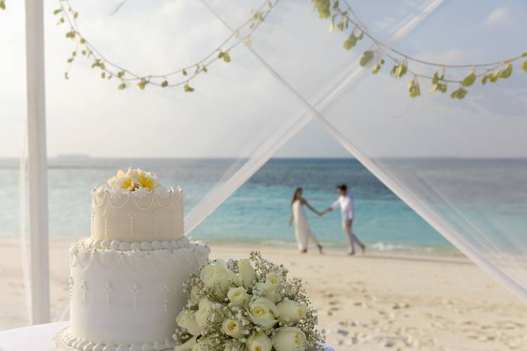 Kuredhivaru Resort And Spa (Ex. Movenpick Resort Kuredhivaru Maldives)