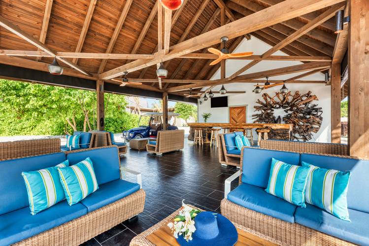 Kuredhivaru Resort And Spa (Ex. Movenpick Resort Kuredhivaru Maldives)