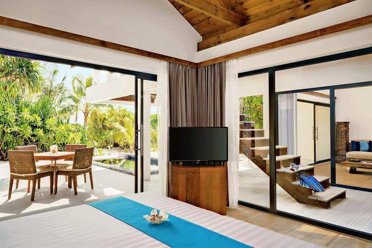 Kuredhivaru Resort And Spa (Ex. Movenpick Resort Kuredhivaru Maldives)