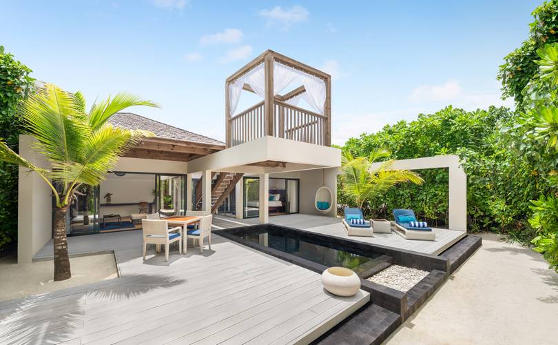 Kuredhivaru Resort And Spa (Ex. Movenpick Resort Kuredhivaru Maldives)
