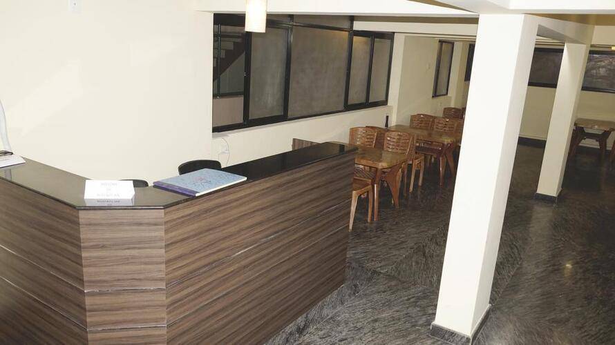 Hotel Betelnut Inn Premium