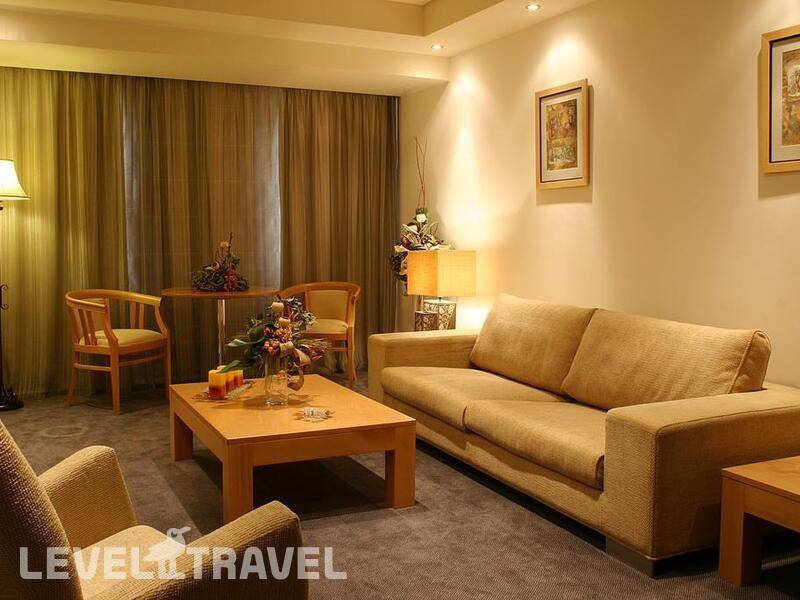 Фотография Europa Plaza Hotel