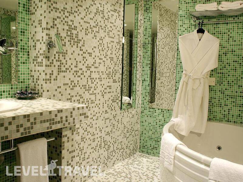 Фотография Europa Plaza Hotel