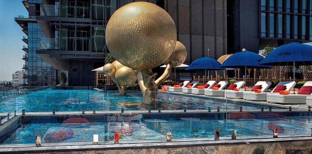 Fairmont Quasar Istanbul Hotel