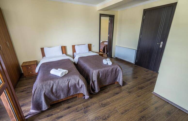 Banguriani Hotel
