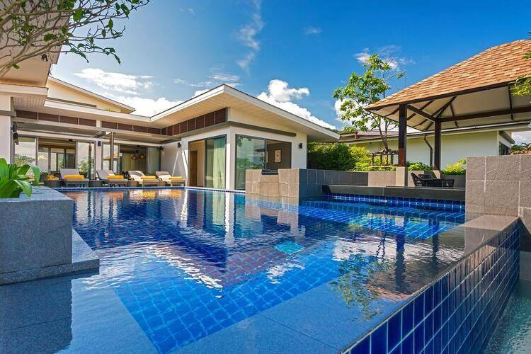 Casabay Luxury Pool Villas