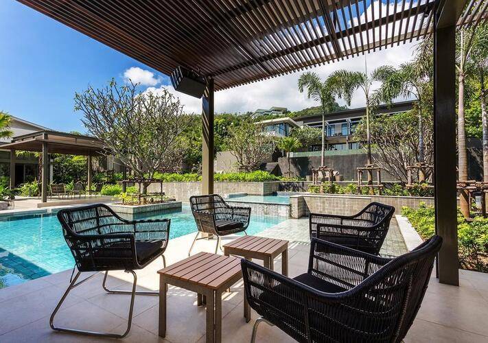Casabay Luxury Pool Villas