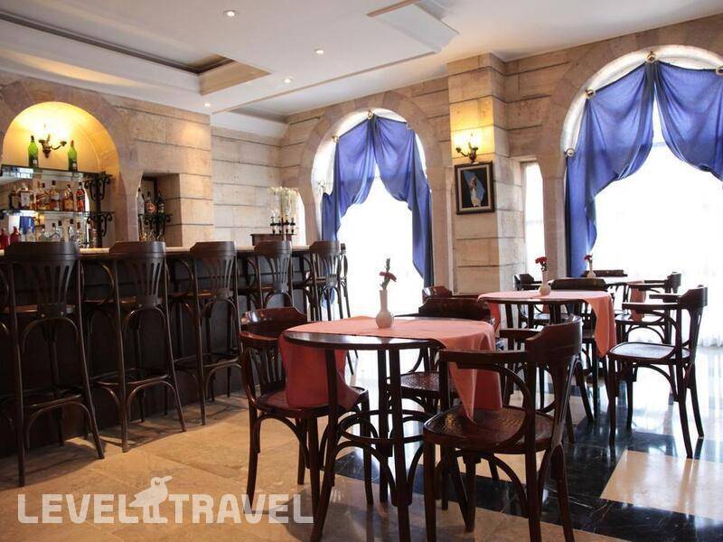 Фотография Tassaray Hotel