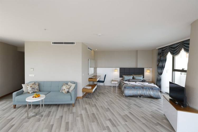 Xoria Deluxe Hotel
