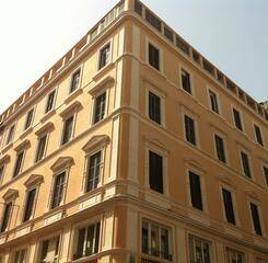 $item['hotel']['name']