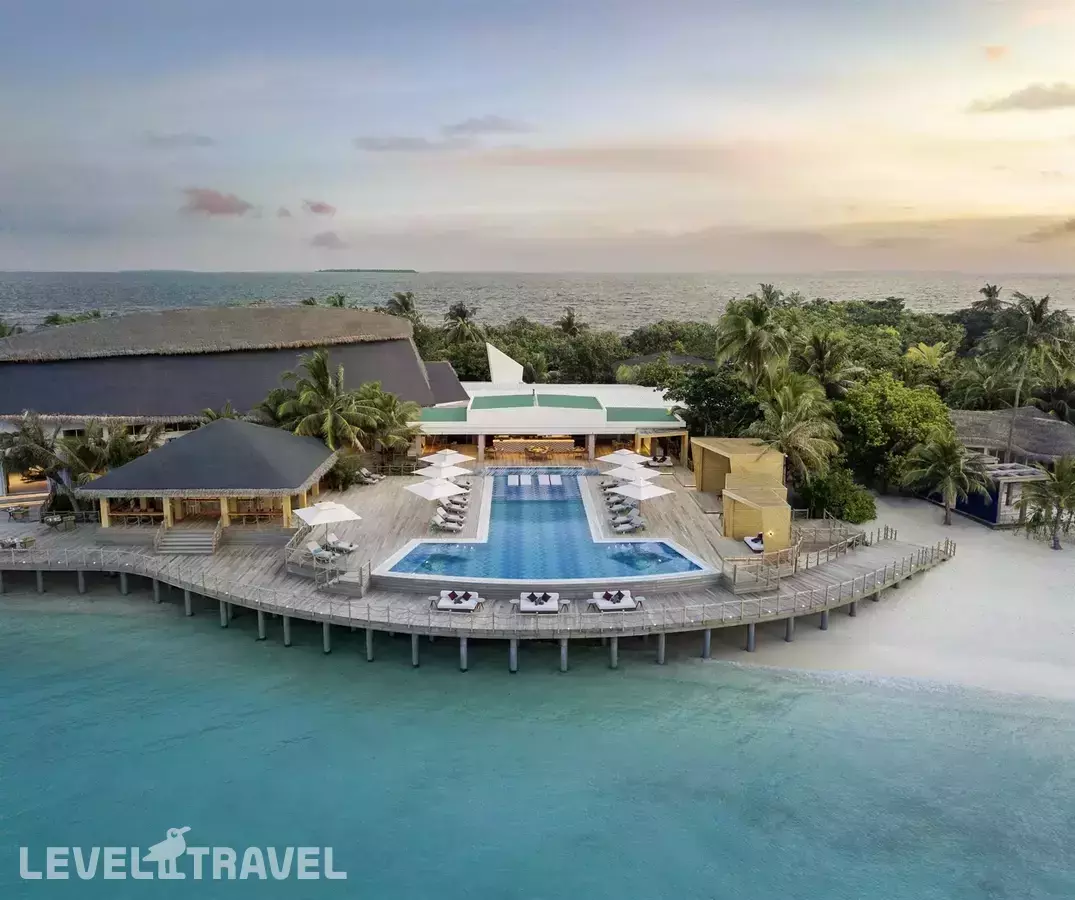 JW Marriott Maldives Resort & Spa