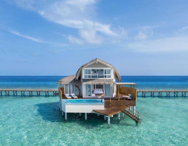 JW Marriott Maldives Resort & Spa