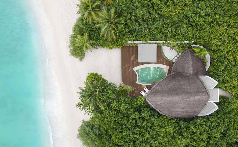 JW Marriott Maldives Resort & Spa