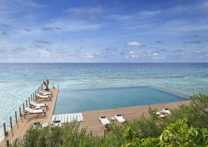 JW Marriott Maldives Resort & Spa