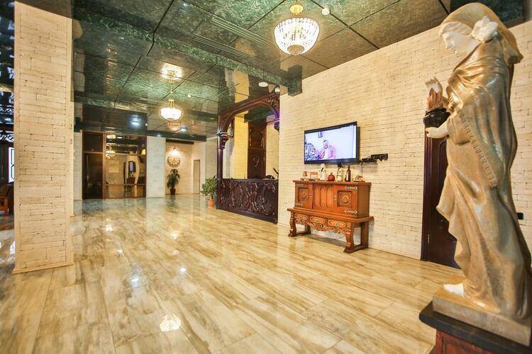 Wine Palace Hotel