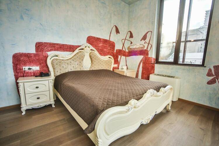 Wine Palace Hotel