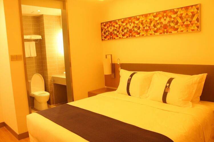 Holiday Inn Express Haikou West Coast