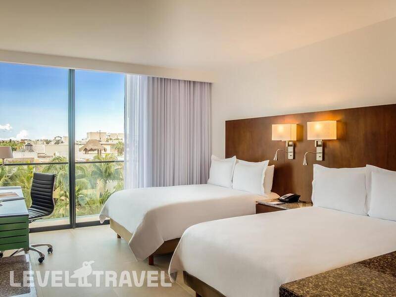 Фотография Fiesta Inn Playa Del Carmen