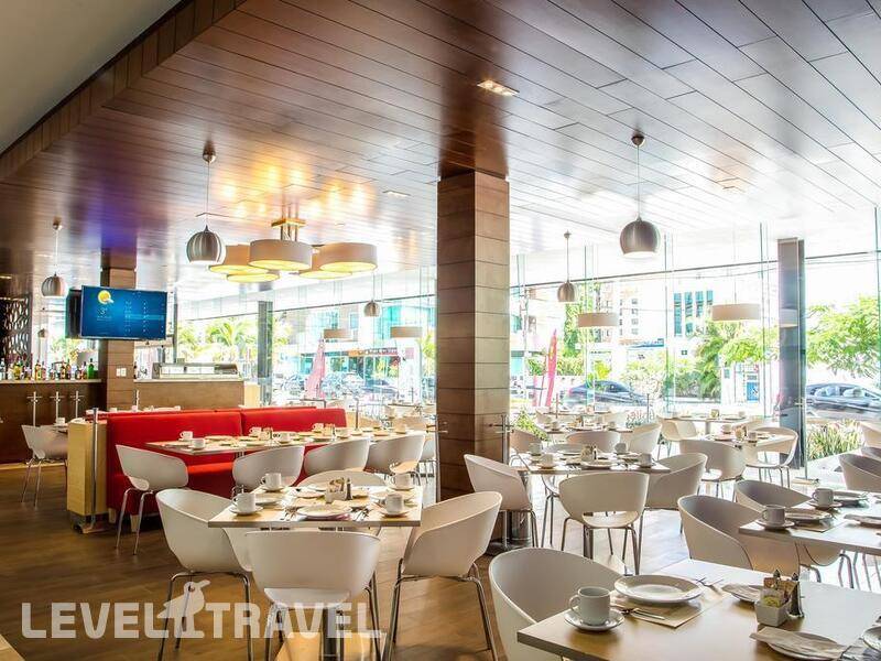 Фотография Fiesta Inn Playa Del Carmen