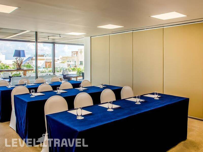 Фотография Fiesta Inn Playa Del Carmen
