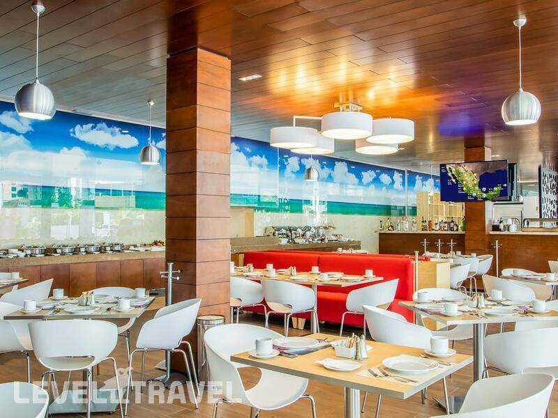 Фотография Fiesta Inn Playa Del Carmen
