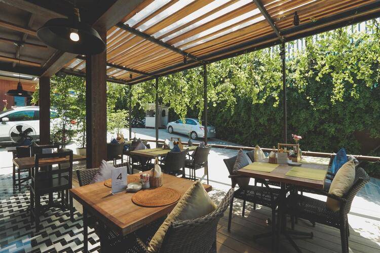 Dinso Resort