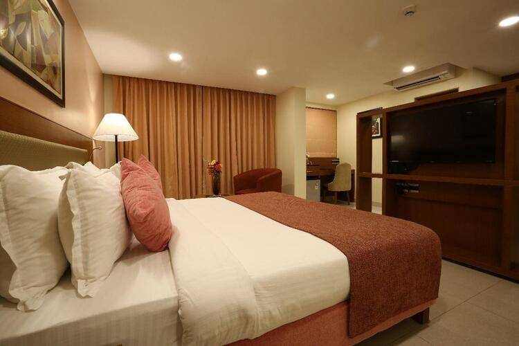 Evoke Lifestyle Candolim