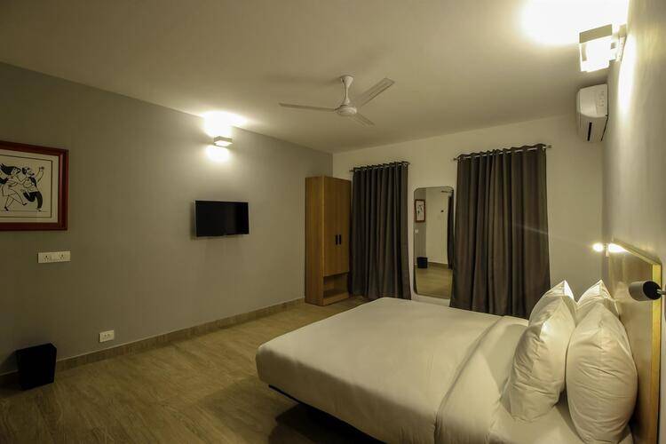 Oceans 7 Ashwem (Ex. Oyo Townhouse Ashvem)