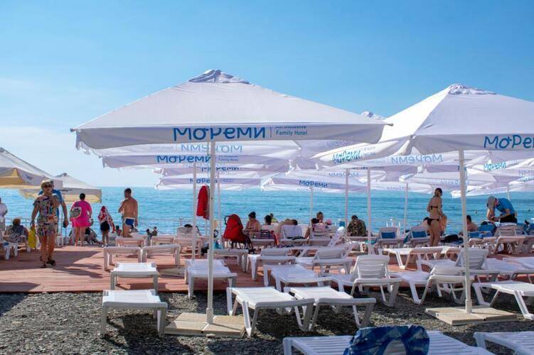 Отель Мореми