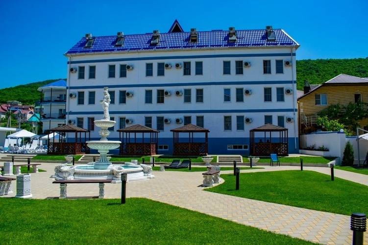 Отель Мореми