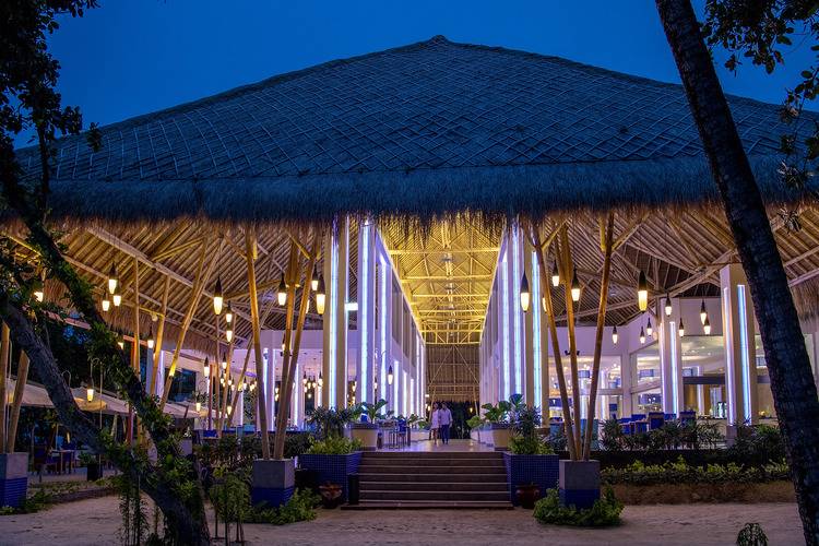 Emerald Maldives Resort & Spa