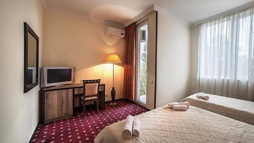 Orange Hotel