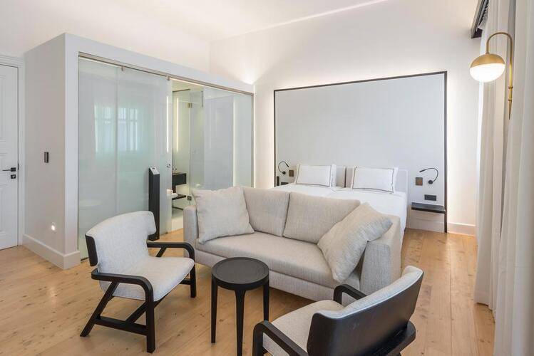 Sir Paul Boutique Hotel