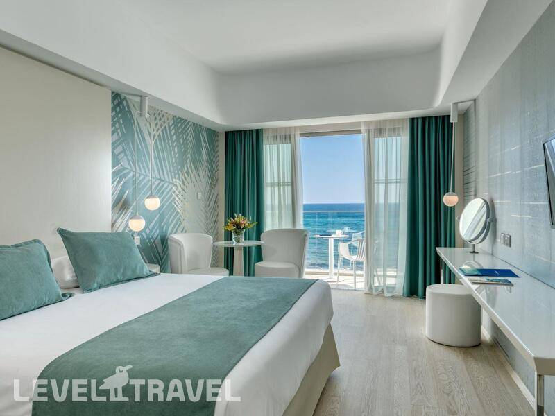 Фотография The Ivi Mare (Adults Only 16+) (Ex. Louis Ivi Mare) Фотография The Ivi Mare (Adults Only 16+) (Ex. Louis Ivi Mare)