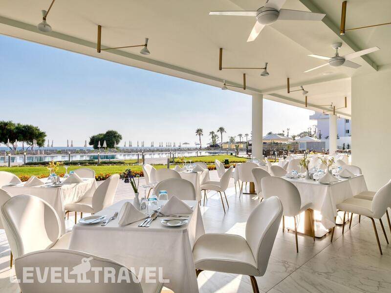 Фотография The Ivi Mare (Adults Only 16+) (Ex. Louis Ivi Mare) Фотография The Ivi Mare (Adults Only 16+) (Ex. Louis Ivi Mare)