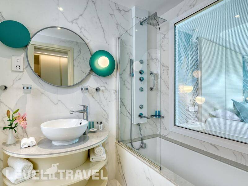 Фотография The Ivi Mare (Adults Only 16+) (Ex. Louis Ivi Mare) Фотография The Ivi Mare (Adults Only 16+) (Ex. Louis Ivi Mare)