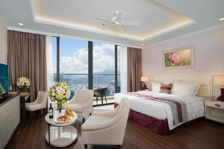 Vinpearl Condotel Beach Front Nha Trang