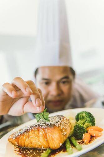 Vinpearl Discovery Sealink Nha Trang (Ex. Vinpearl Discovery 2 Nha Trang)