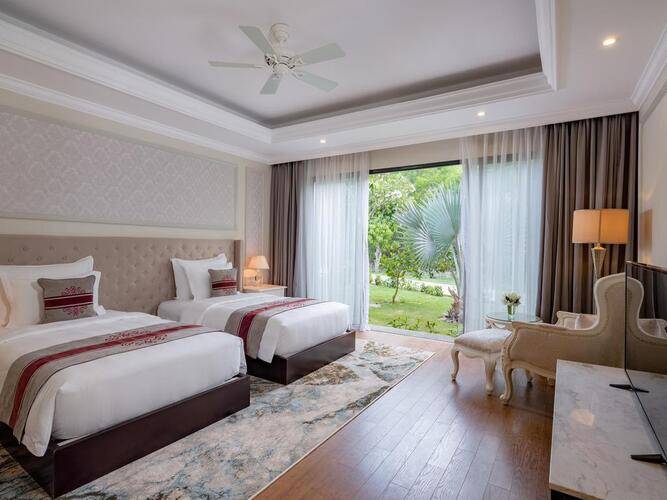 Vinpearl Discovery Sealink Nha Trang (Ex. Vinpearl Discovery 2 Nha Trang)
