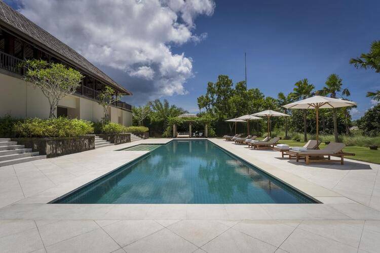 Revivo Wellness Resort