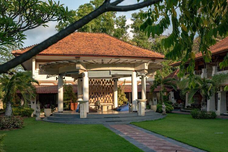 Sol House Bali Kuta