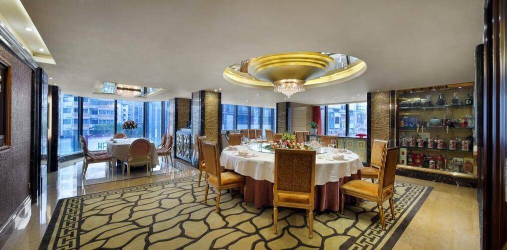 President Hotel